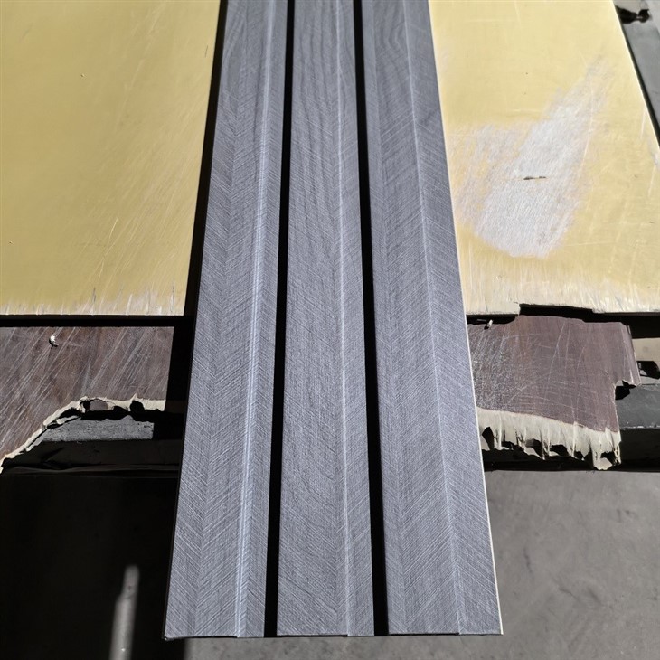 Wooden Cladding Wall