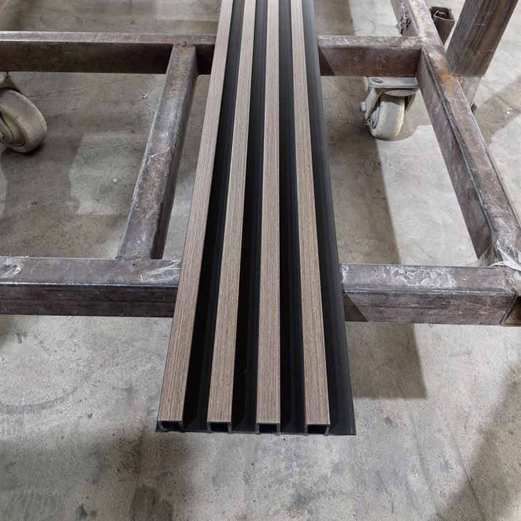 Wooden Cladding Wall